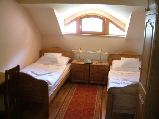 Naspolya Panzio Es Etterem Bed and Breakfast Bátaapáti Rum bild